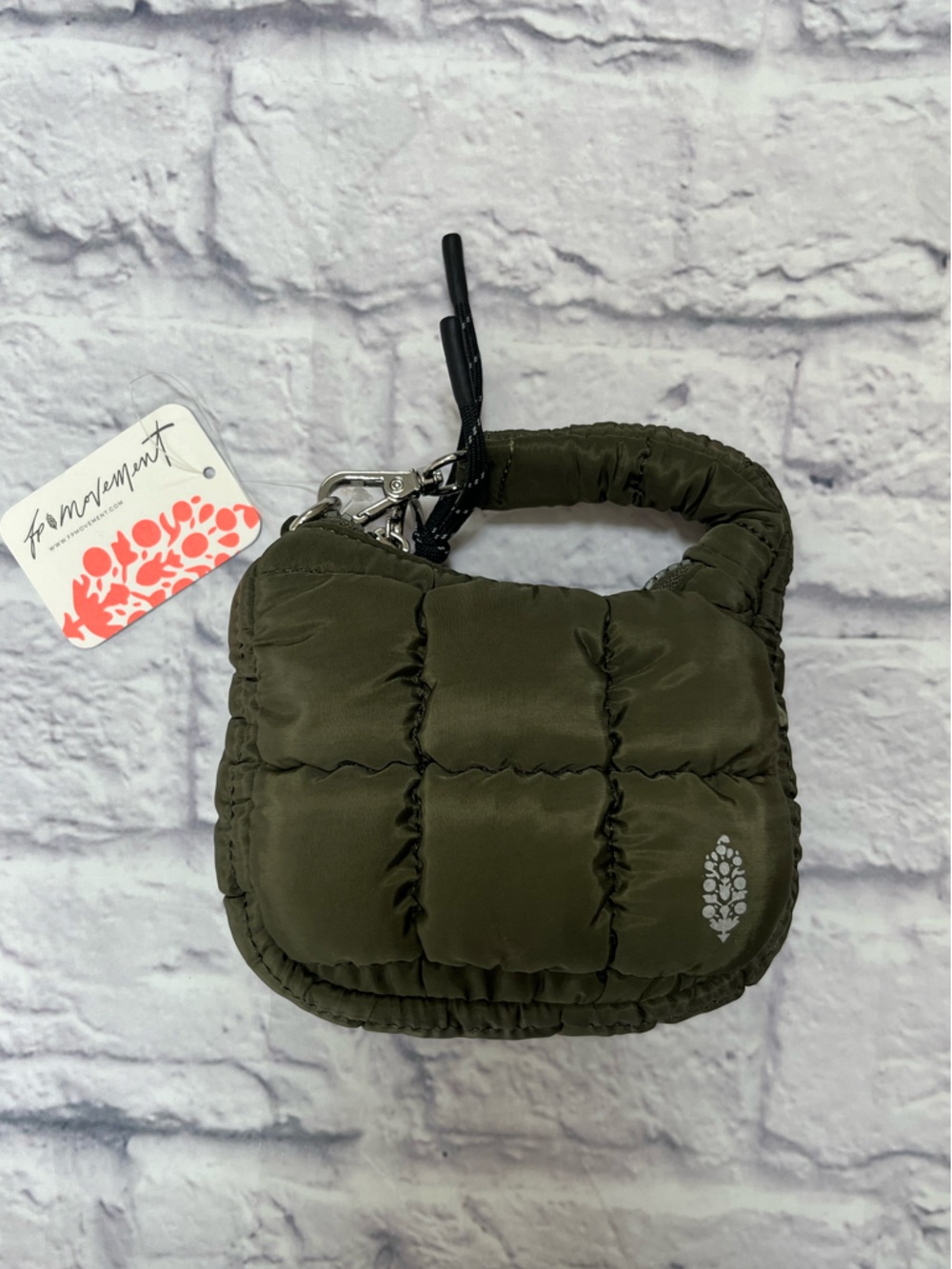 Fp movement free people Puffer Mini Bag in Olive Green nwt